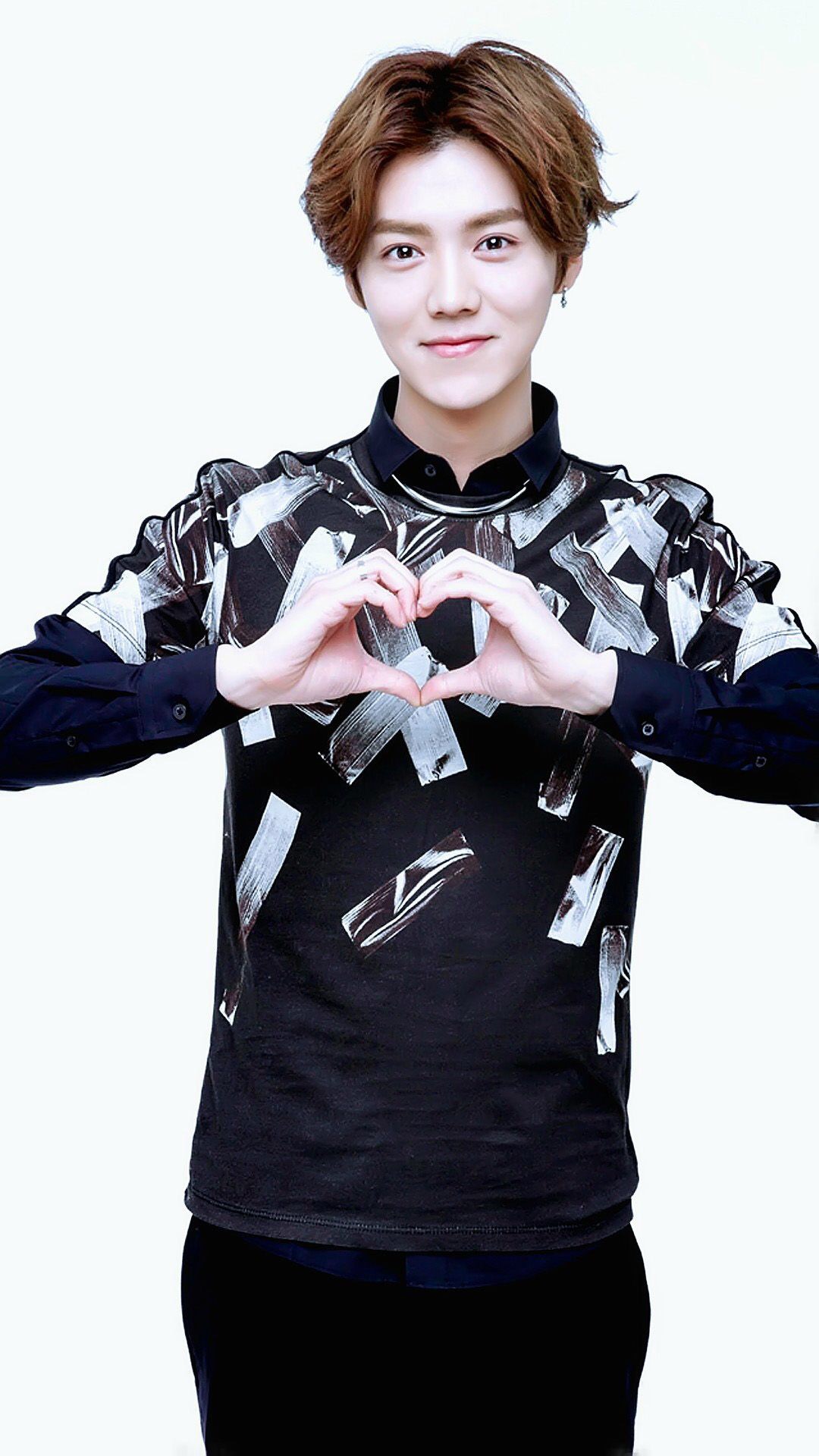 鹿晗高清手机壁纸大图,鹿晗高清壁纸2017卡通