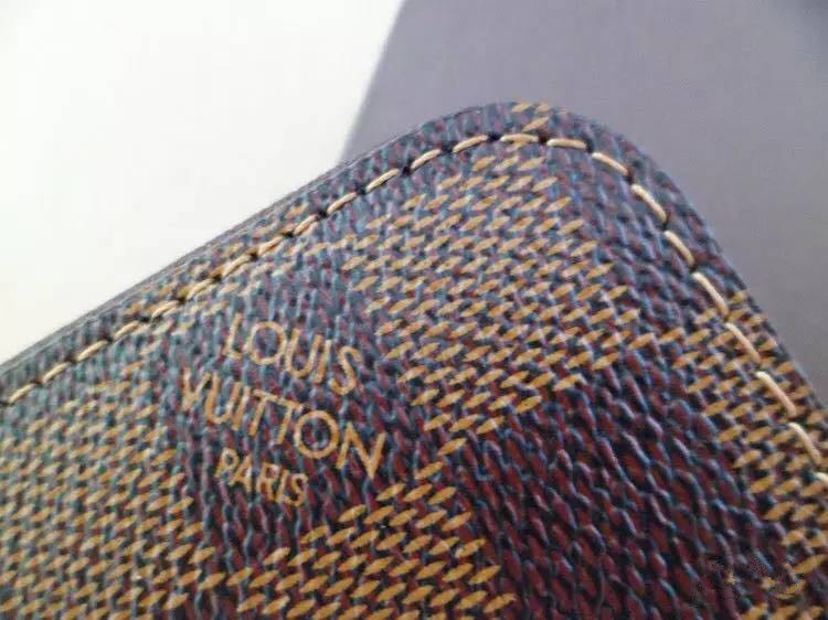 怎么看lv真假腰包,怎么看lv包的真假鉴别