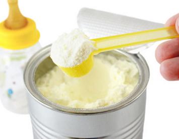 新生儿喝进口奶粉,六个月小孩吃进口奶粉