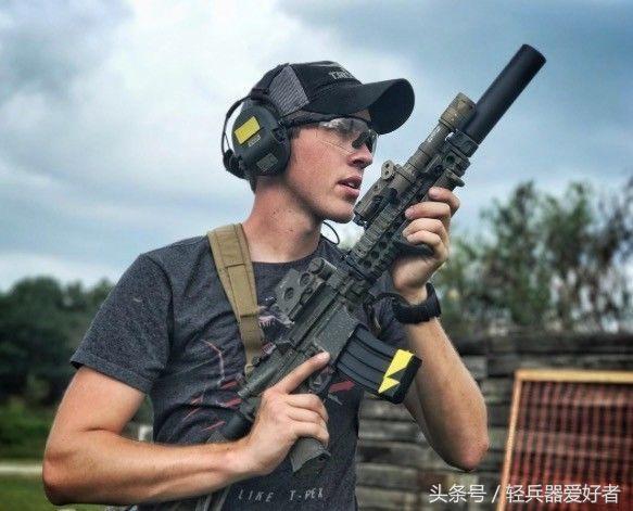 fire椋炶灏勫嚮娓告垙,fire鎴樻湳娑¤疆