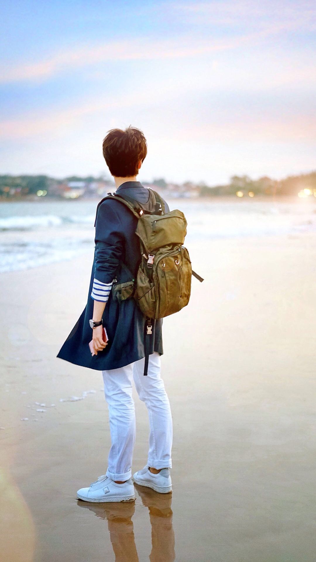 鹿晗高清手机壁纸大图,鹿晗高清壁纸2017卡通