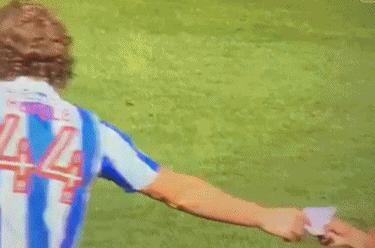 瓒崇悆鍦轰笂绐冨惉椋庝簯,瓒崇悆绐冨惉椋庝簯