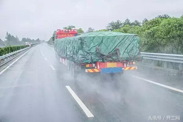 下雨天空气滤芯进水怎么办,雨天空滤会进雨水么