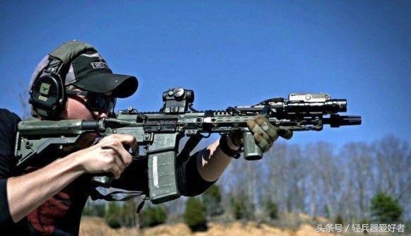 fire椋炶灏勫嚮娓告垙,fire鎴樻湳娑¤疆