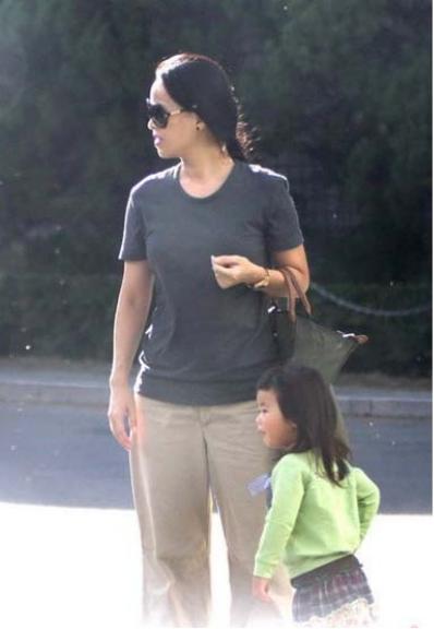 曾经是歌坛一姐,曾经的歌坛一姐现状