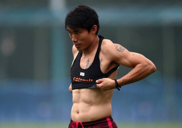 郑智巅峰实力亚洲足球先生,巅峰时期的郑智实力有多强