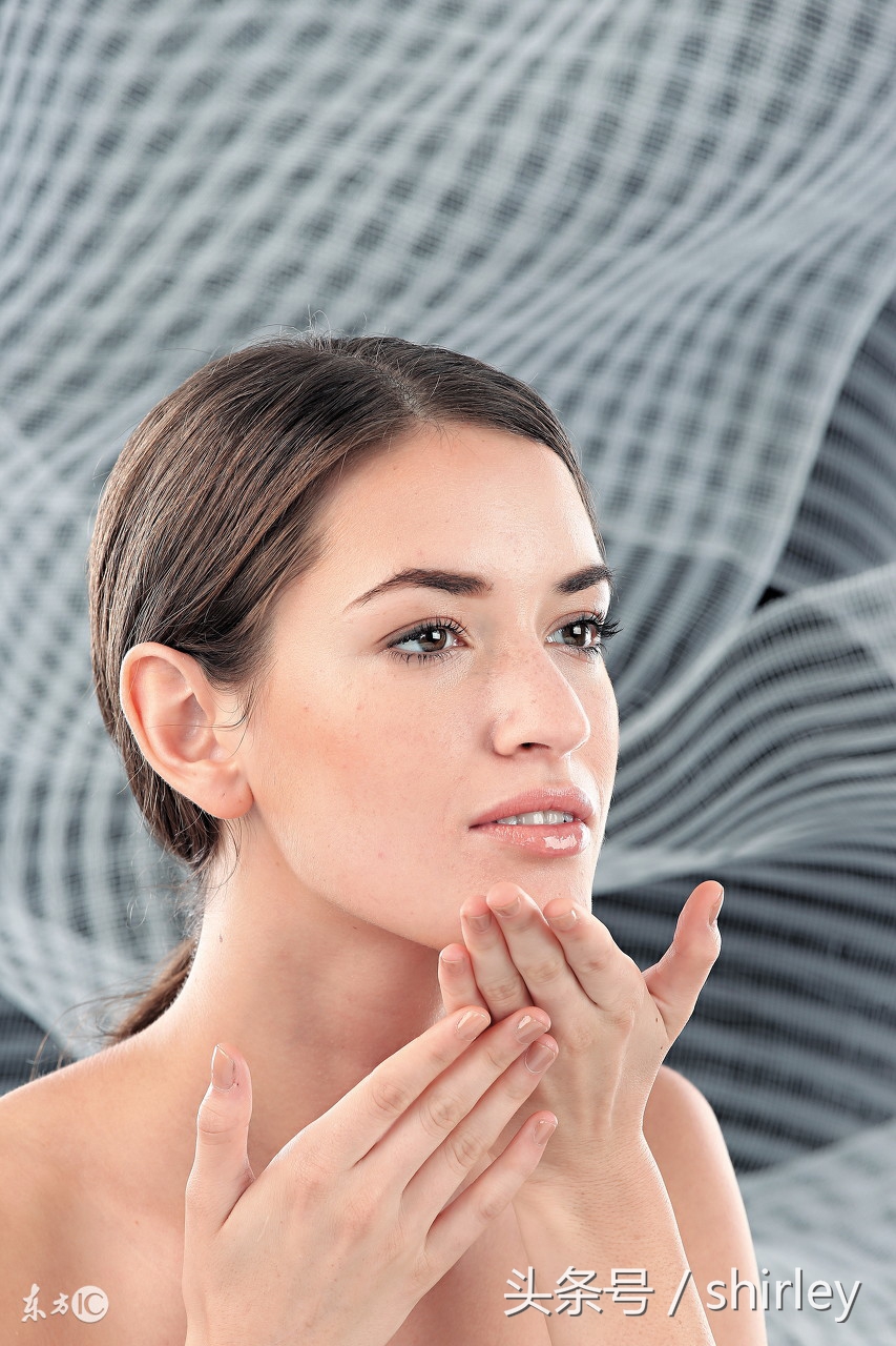 皮肤过敏色素沉淀的色斑怎么祛除,脸过敏留下的色素沉着怎么办