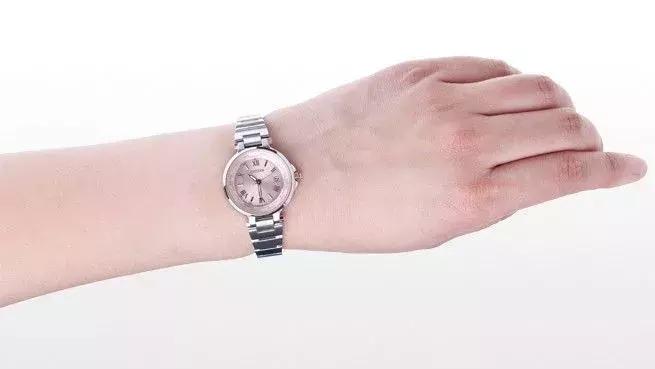劳力士粉色表盘女表保值吗,劳力士女表粉红