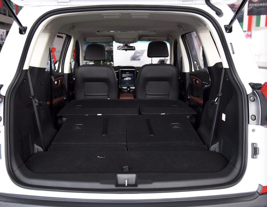 「十一长假诗与远方之旅」聊着足球明星向着草原一路进发！