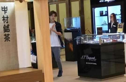 鹿晗吸粉名场面,鹿晗圈粉视频完整