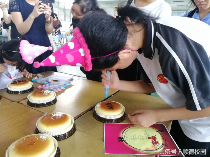 顺德这五间小学“写诗”为“月亮妈妈”开“生日诗会”