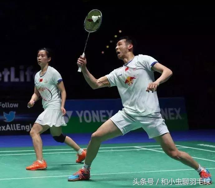 双打可以变换站位吗,双打可以错位接球吗