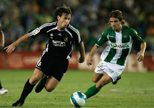 足球界108将,世界足坛十大80后巨星