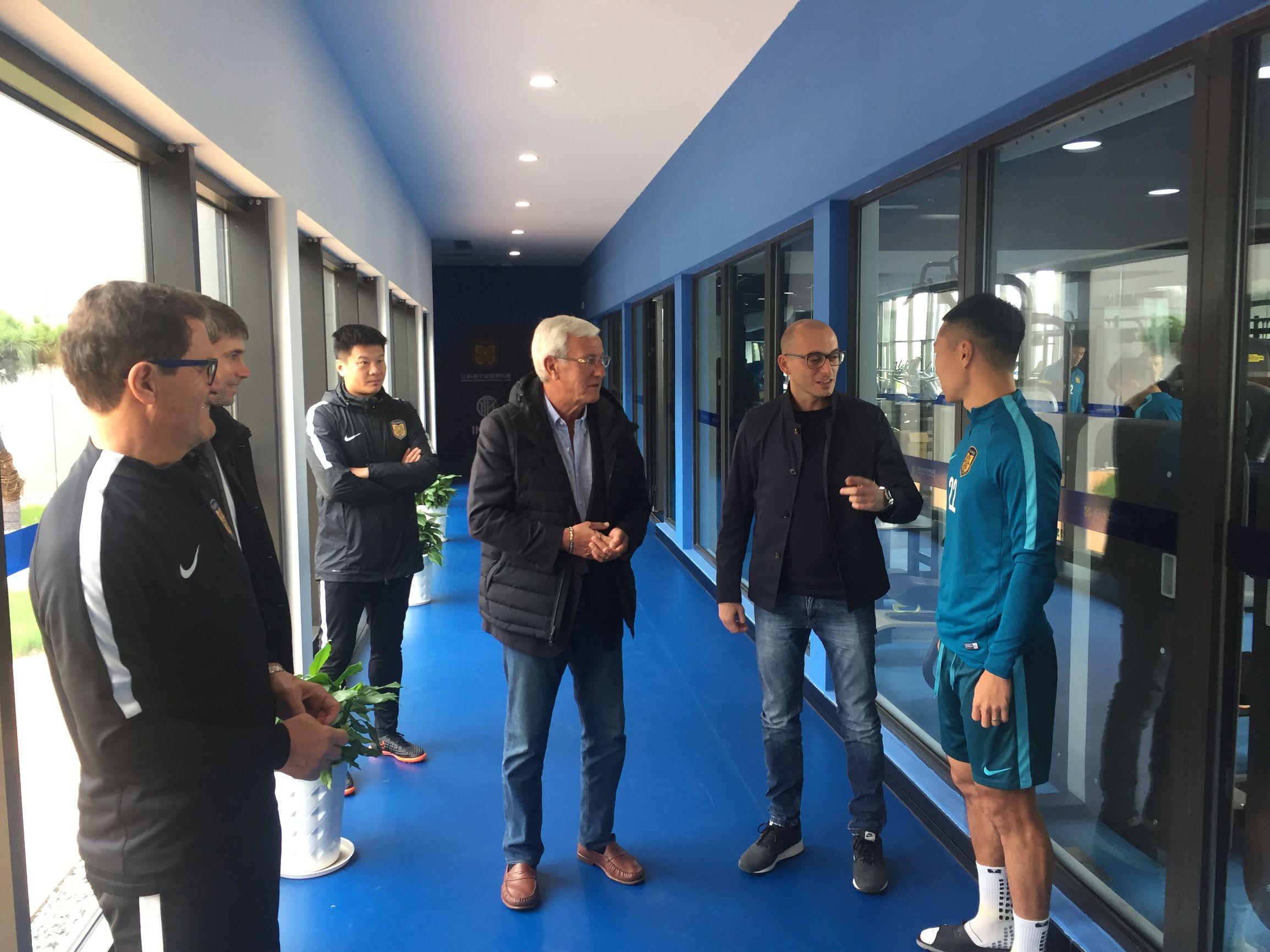 里皮与卡佩罗握手,卡佩罗和里皮比赛