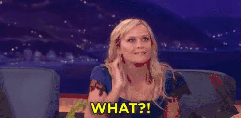 「超厚底洞洞鞋」太浮夸！Balenc*aga最新联名单品又引热议？！