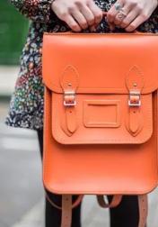 小众又高级的双肩包,小众高级感双肩包有坠感