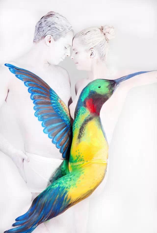 这是动物？不，这是人—人体彩绘告诉你眼见不为实