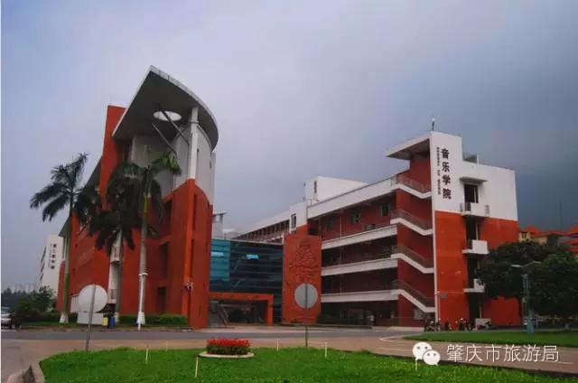 广东肇庆景色很好的大学,肇庆学院风景湖