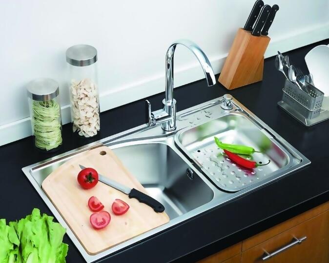 厨房水槽漏水怎么准确找到漏水点,厨房水槽缝隙漏水的解决方法