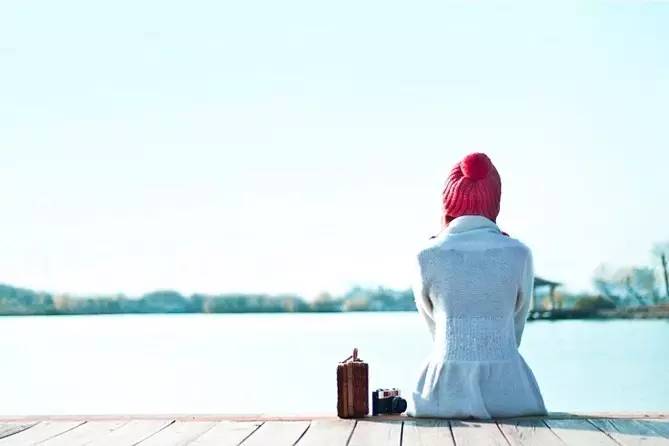 不用化妆拍照技巧,旅行无滤镜拍照怎么拍的