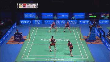 双打可以变换站位吗,双打可以错位接球吗