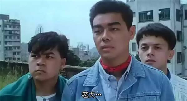 周润发经典电影片段小偷,周润发张国荣小偷电影