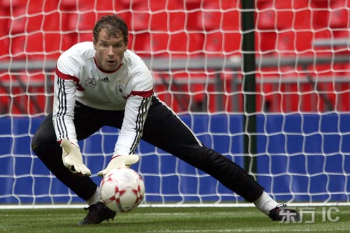 足球界108将,世界足坛十大80后巨星