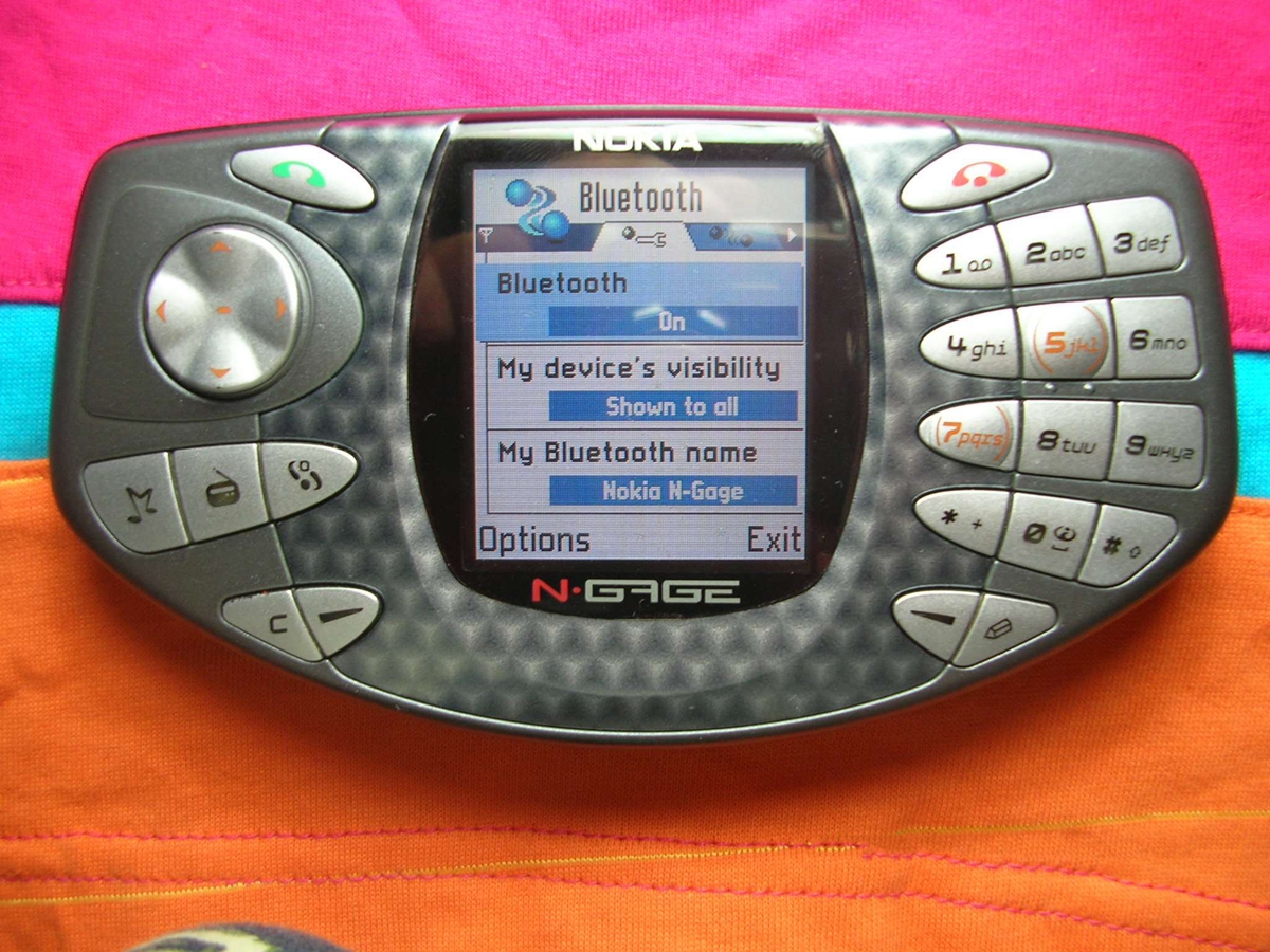 手机游戏和掌上游戏的区别,游戏操作感