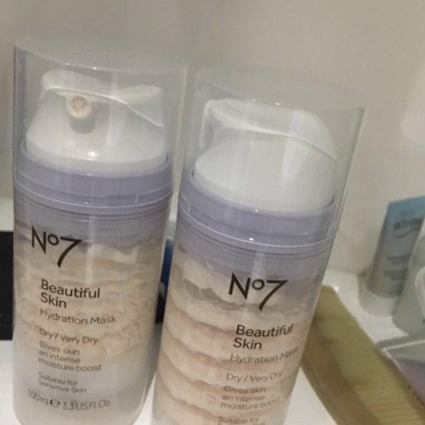 朝鲜旅游购物必买化妆品,旅游必备十大必买化妆品