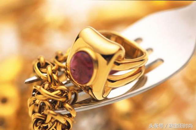 珠宝今日头条最新消息,珠宝10月1日活动宣传段子