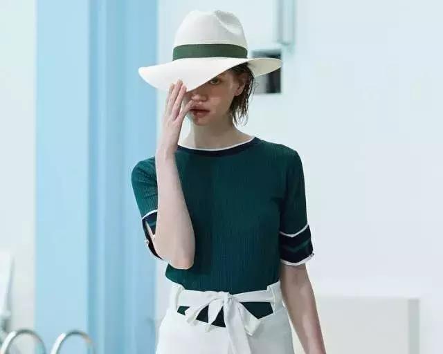 给我举例5个优秀的小众女装品牌,给我举例5个小众的优秀女装品牌