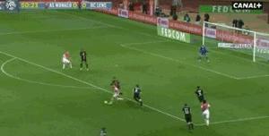 足球过人技巧倒挂金钩,日本足球过人技巧教学