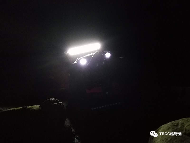 改装灯被交警查了怎么办,改装车灯光被查