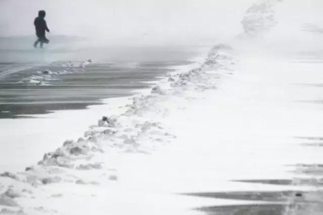 钱钟书对于丑人细看是一种惩罚,钱钟书对丑人的评价