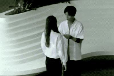 鹿晗和关晓彤现在是情侣吗,鹿晗和关晓彤是真情侣吗