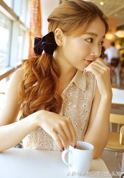 夏季日常简单好看的扎发,很火的简单扎发