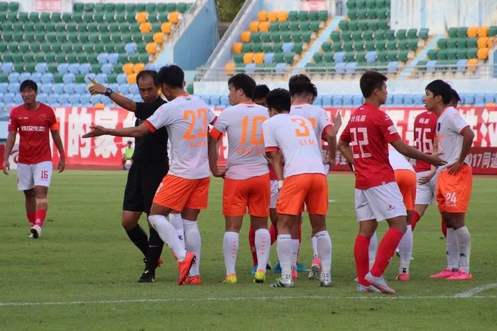 铁汉生态球赛,中甲铁汉球员叶伟超