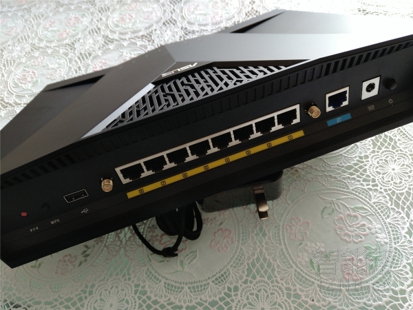 华硕rt-ac88u路由器登录地址,华硕路由器rt-ax68u接口