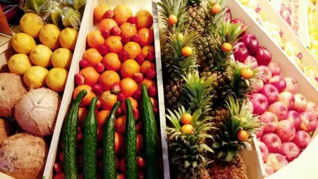 贵阳美食地图及路线,贵阳喷水池地铁站美食街