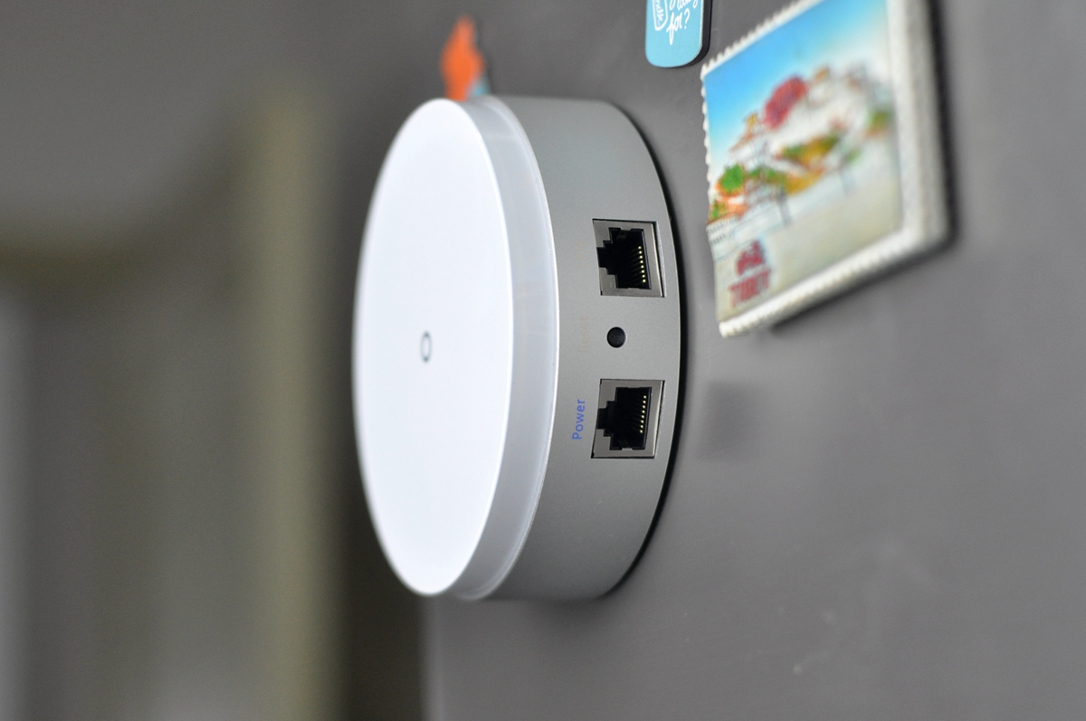 圆润艺术范，有型更有“芯”——必虎路由器上手评测