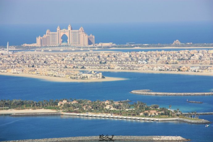 乘着地铁去迪士尼,乘着地铁去兜风