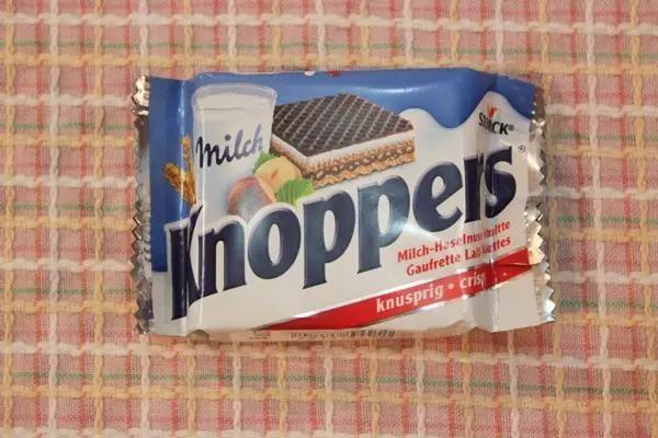 我们冒死潜入，才打探到这家黑面包坊的内幕——石家庄美食