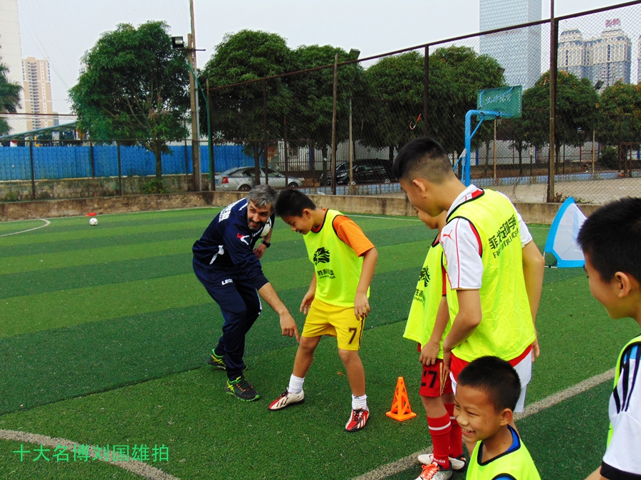 菲戈足球培训,菲戈足球学院教练信息