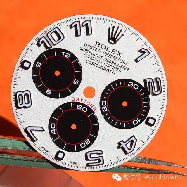 劳力士4130和3135哪个机芯质量好,不懂表也要知道的机芯