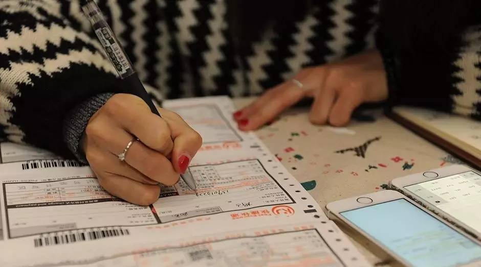 翡翠微商引流客源最快的方法,翡翠微商新手怎么找货源