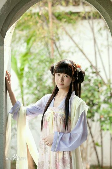 90后娱乐圈小花旦有哪些,娱乐圈90后小花