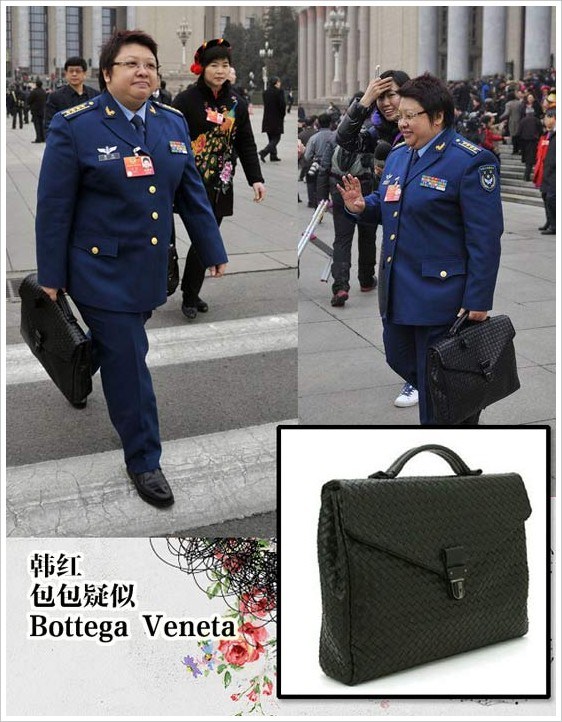 lv爆明星款围巾 (lv围巾dior围巾选哪个)