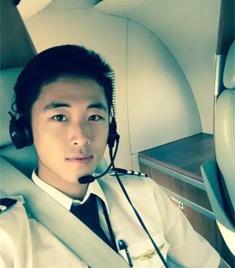 在这个看脸的社会民间男神们火了！