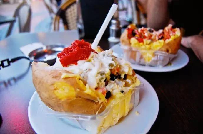 美女旅行家深入土耳其之旅！