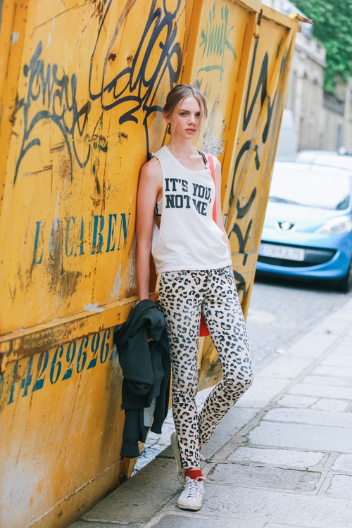 没有a4腰怎么办,没有a4腰的幽默说说